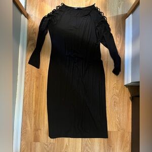 Black body con cold shoulder dress